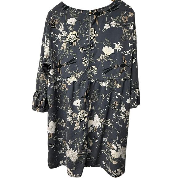 Old Navy Women’s Plus Size XXL Shift Dress Gray Floral 3/4 Ruffle Sleeve Cottage - Picture 2 of 6